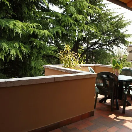 La Madonnina Apartment *