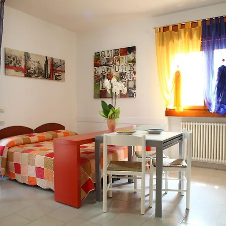 La Madonnina Apartment *